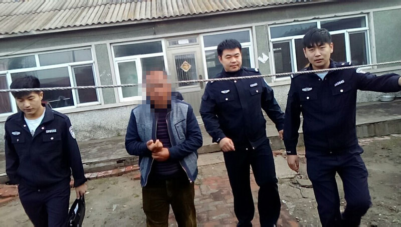 沈北新區(qū)法院執(zhí)行干警抓到“老賴(lài)”