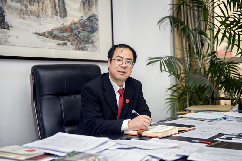 沈陽市中級(jí)人民法院執(zhí)行局局長 白云良