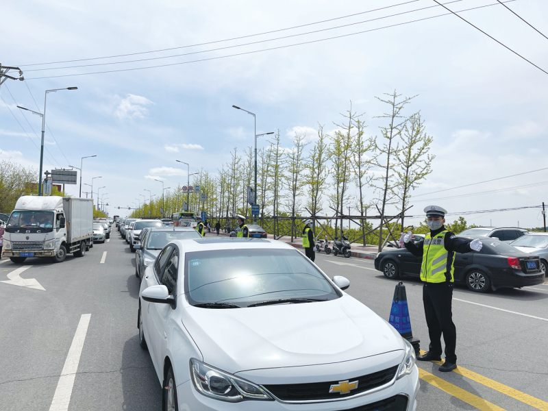 車輛有序通行_編輯