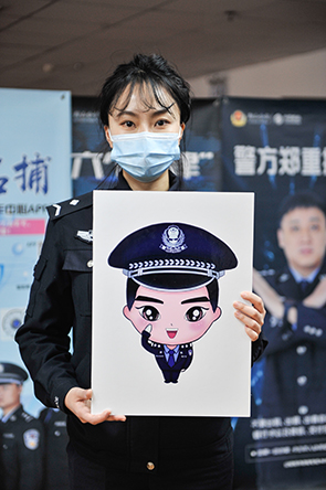 民警設(shè)計“反詐警寶”強(qiáng)化宣傳效果