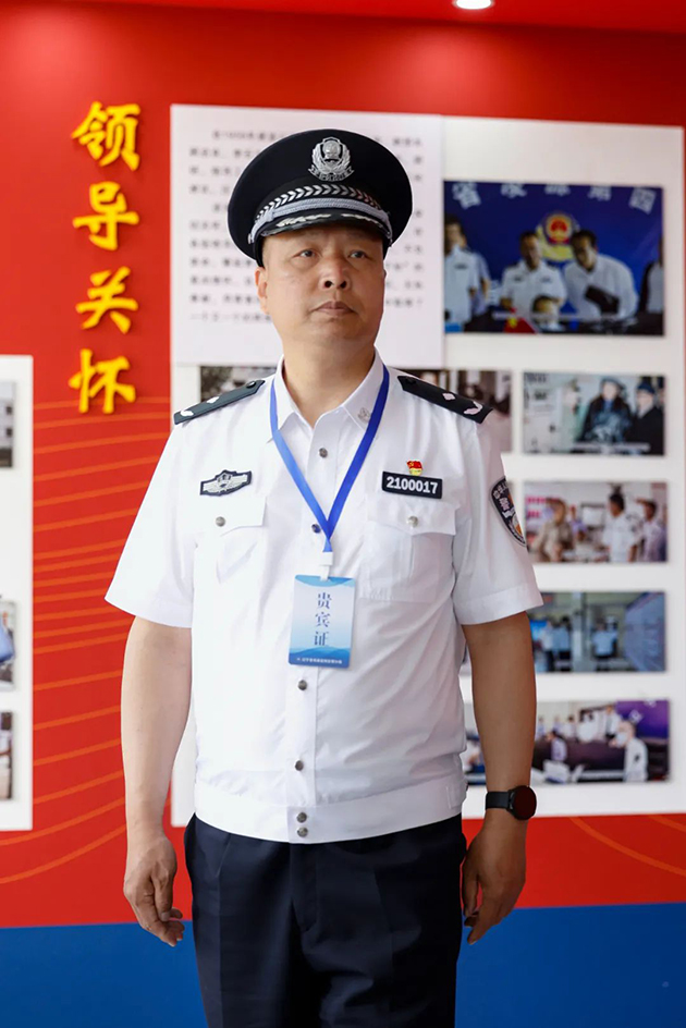 李建國